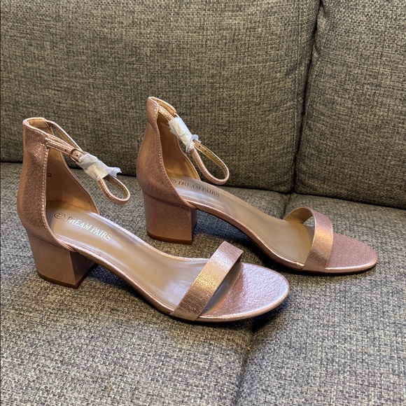 DREAM PAIRS Low-Chunk Heel Pump Sandal | Champagne/Pearl | Size 11 - Picture 2 of 8